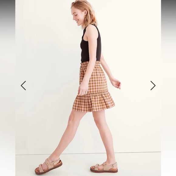 Pull-On Ruffle Tiered Mini Skirt in Gingham Seerseeker - Picture 2 of 4